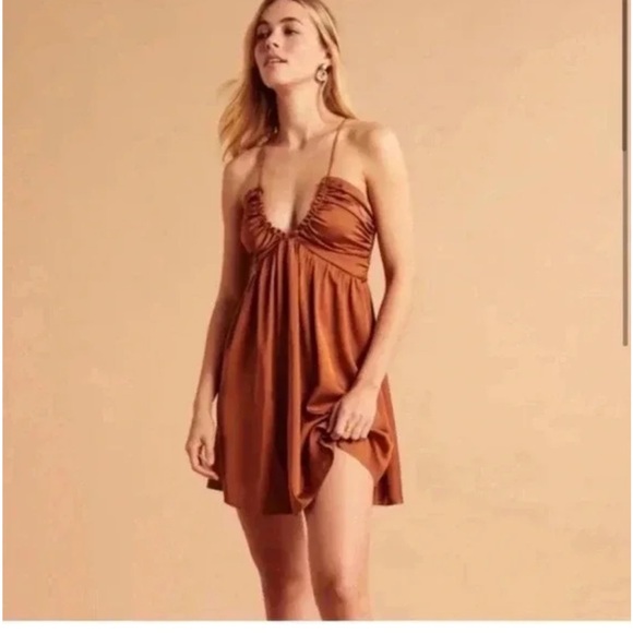 Abercrombie & Fitch Satin Ruched Floral Mini Dress - Picture 7 of 7